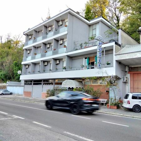 Hotel Lombardia Seveso Extérieur photo