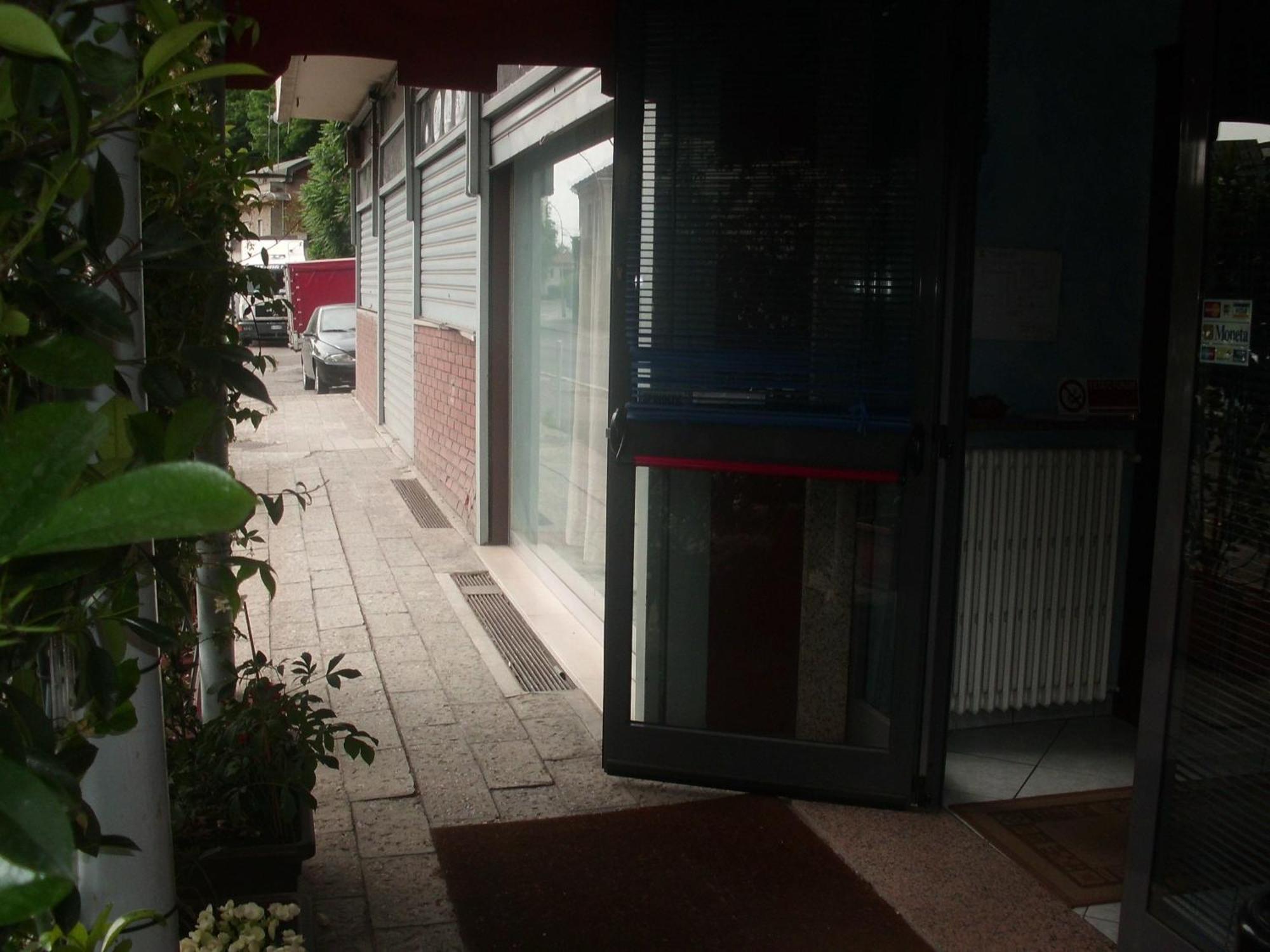 Hotel Lombardia Seveso Extérieur photo