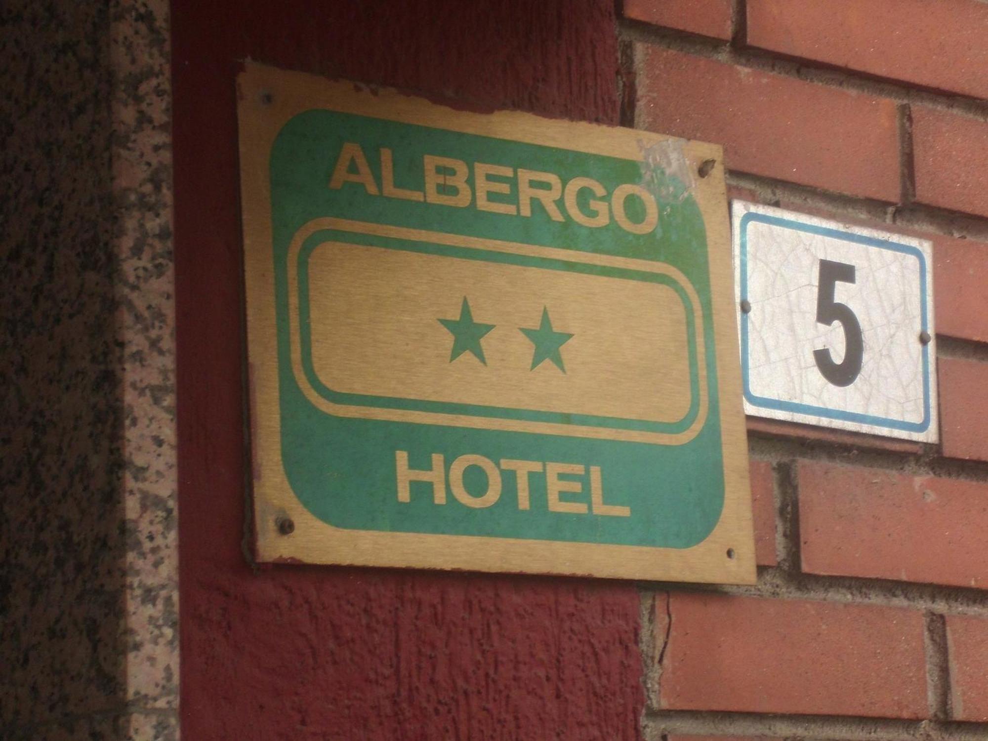 Hotel Lombardia Seveso Extérieur photo