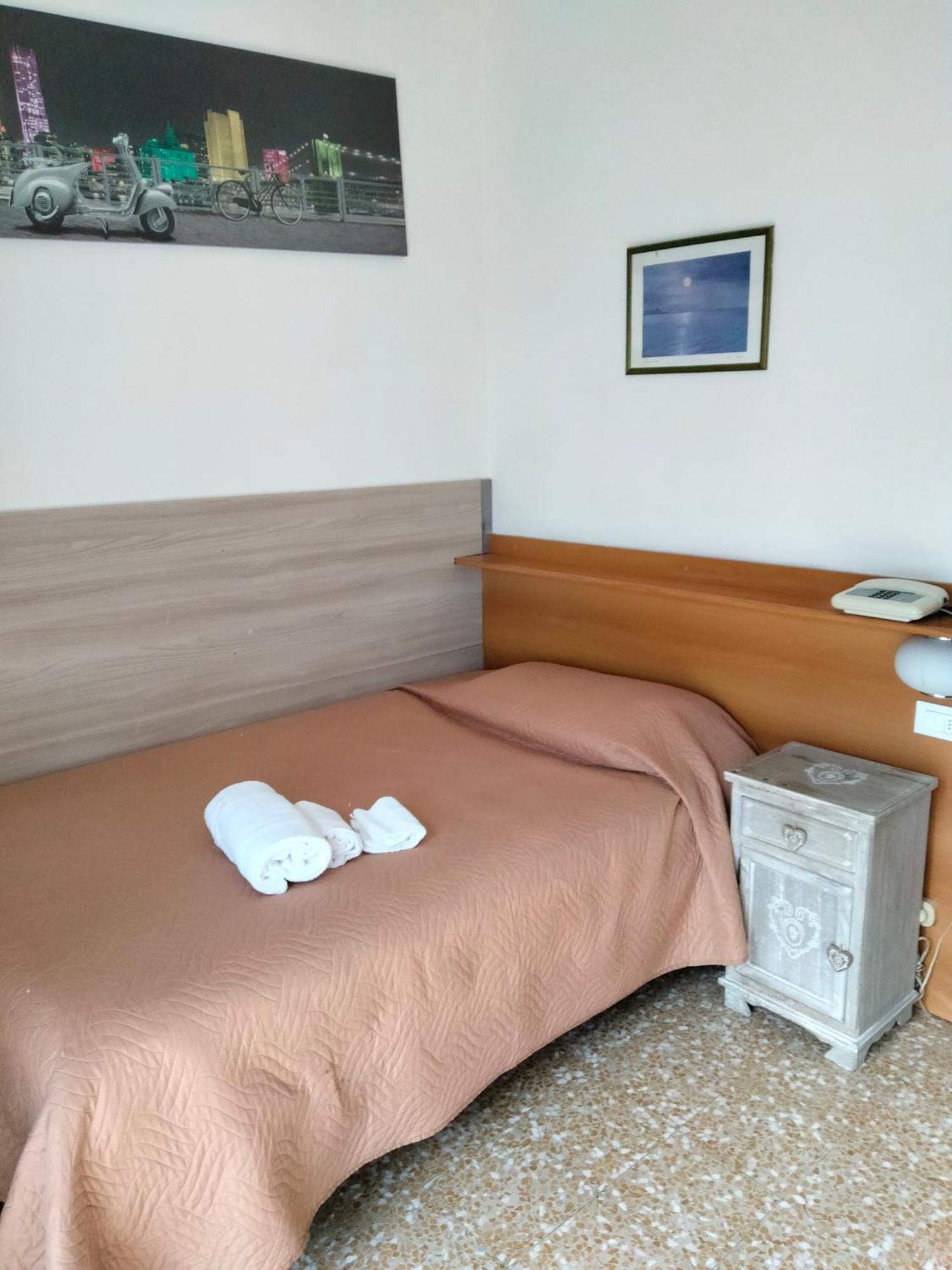 Hotel Lombardia Seveso Extérieur photo