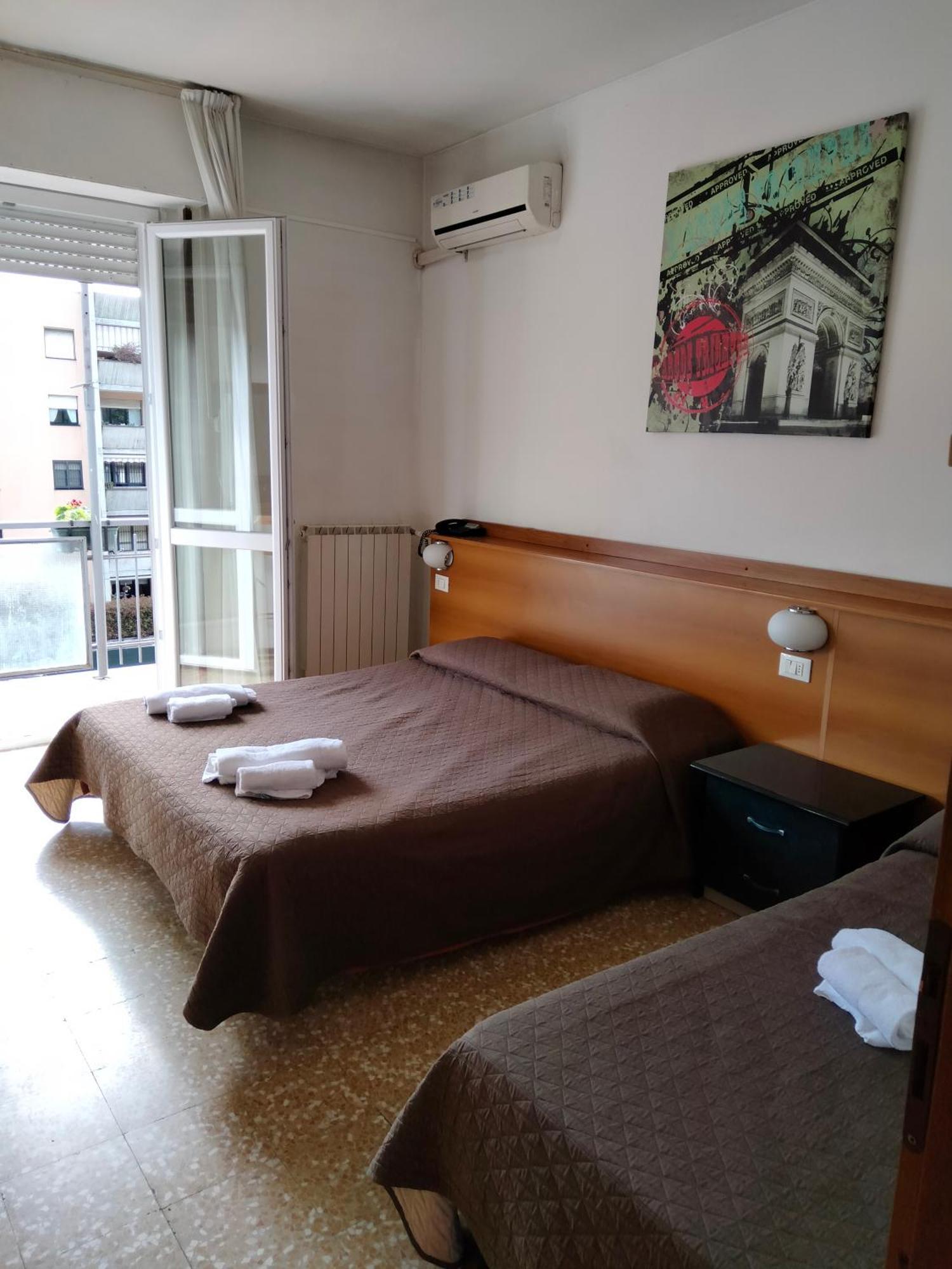 Hotel Lombardia Seveso Extérieur photo